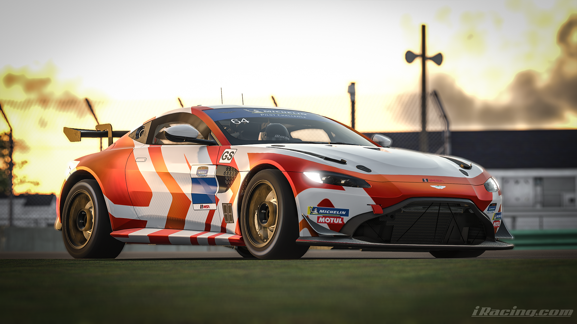 Aston Martin Vantage GT4 - 002