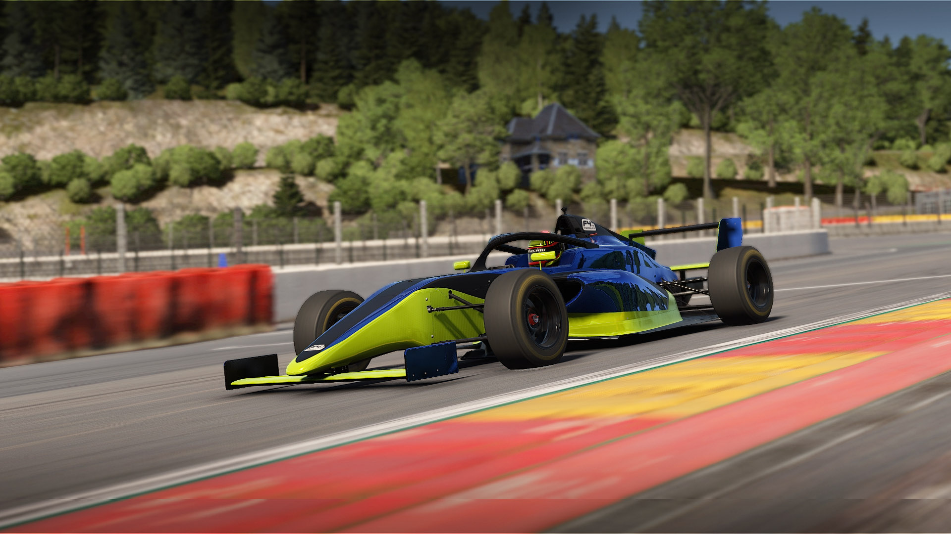 Formula FIA F4 - 013