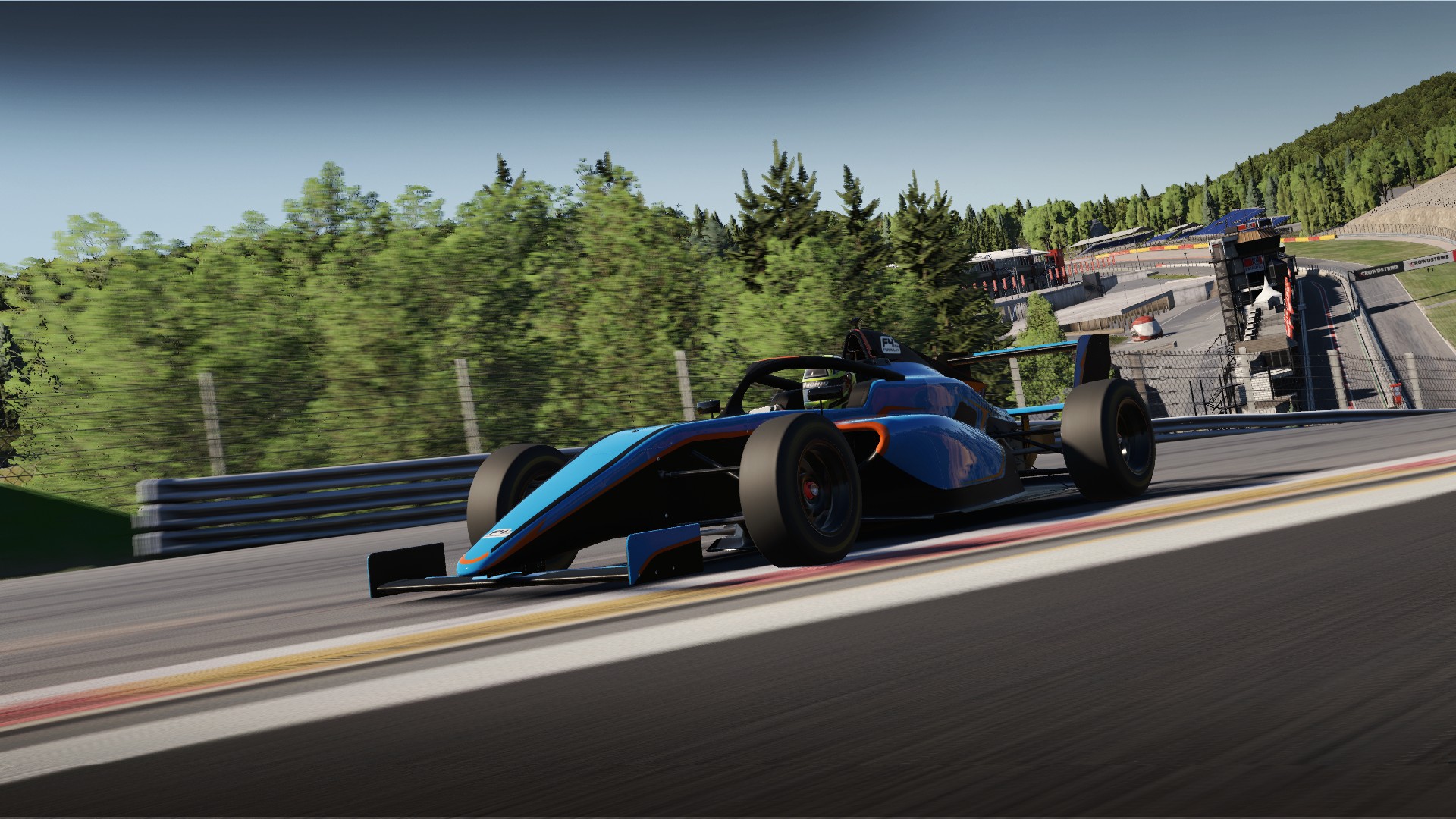 Formula FIA F4 - 016